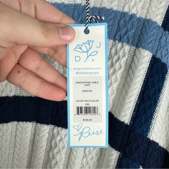 NEW Draper James White Blue Windowpane Cable Cape Poncho Size XS/Small - Picture 8 of 8